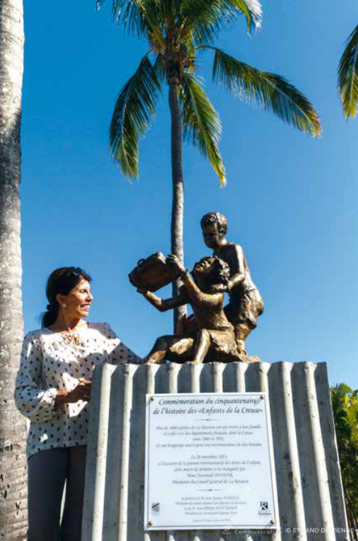 Image représentant une statue pour la commémoration de la fédération des enfants déracinés des DROM